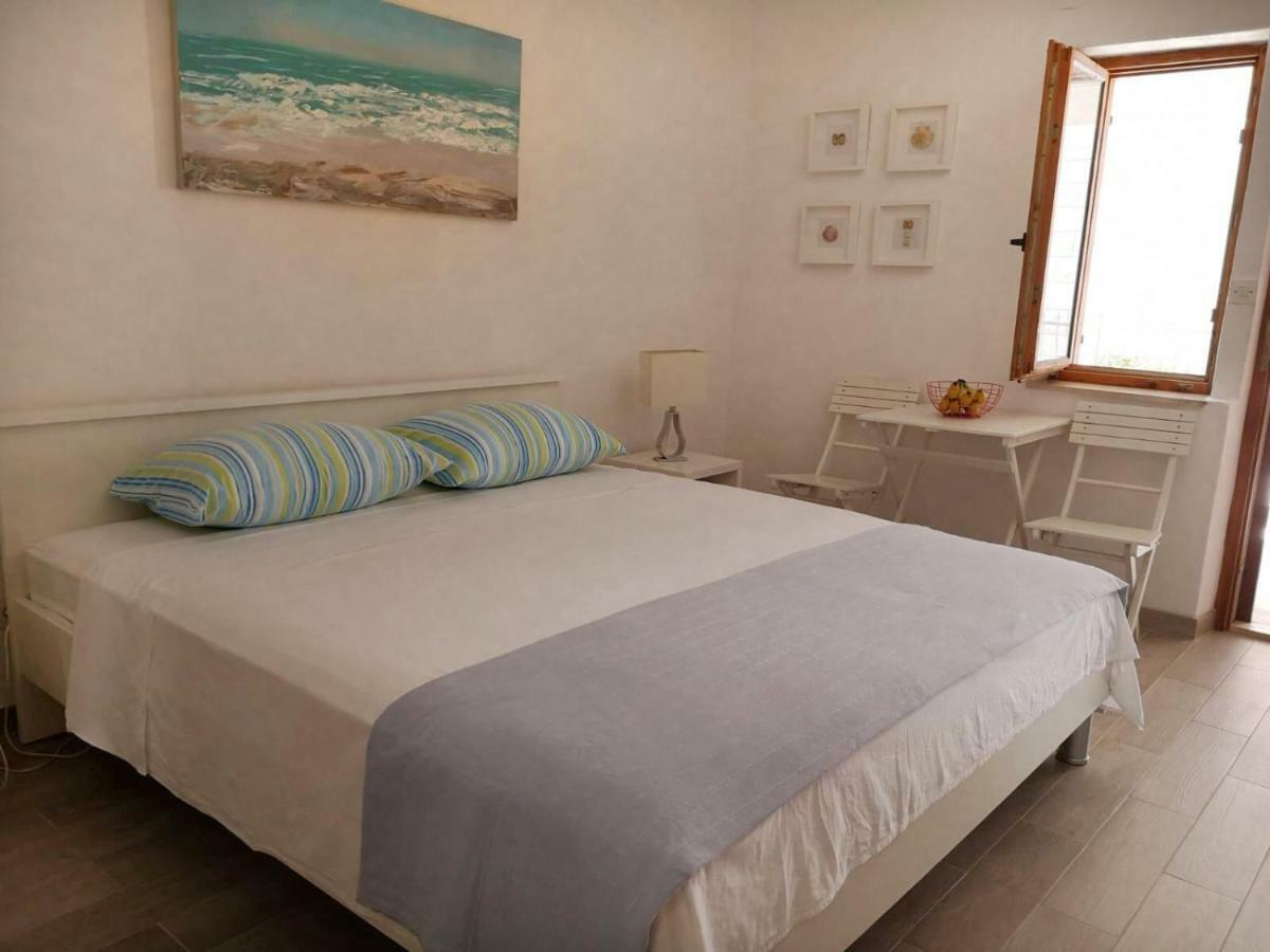 Apartments Pina โบล ภายนอก รูปภาพ