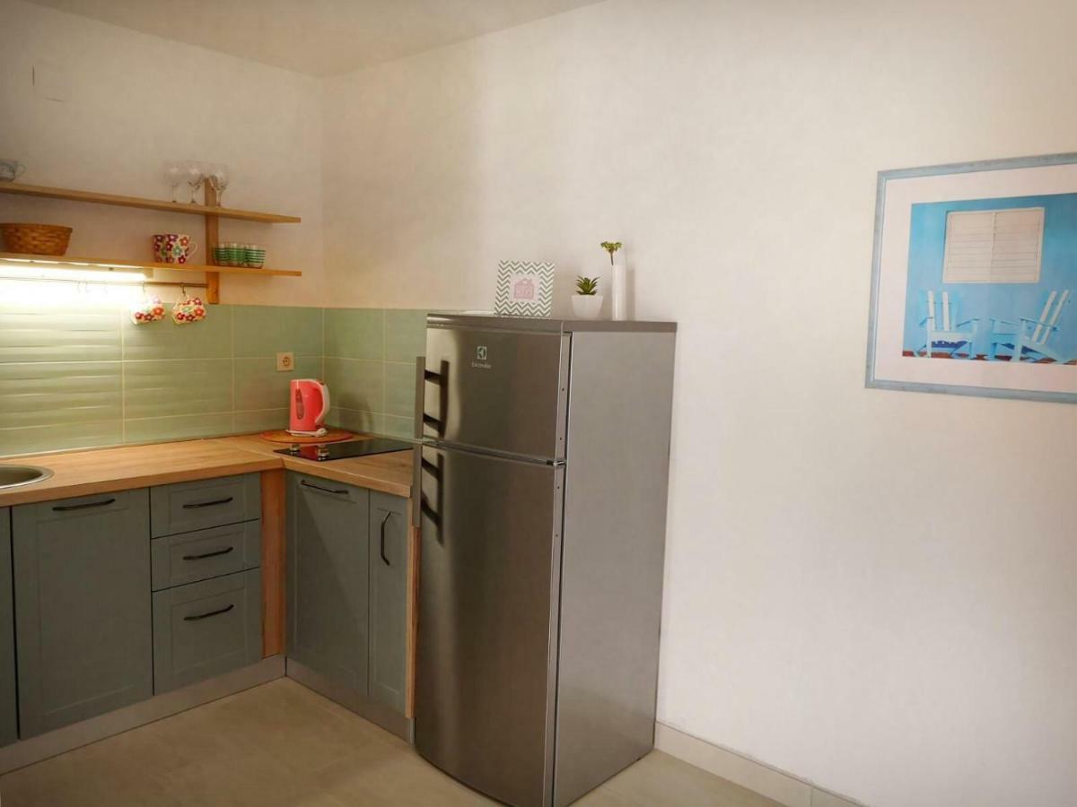 Apartments Pina โบล ภายนอก รูปภาพ